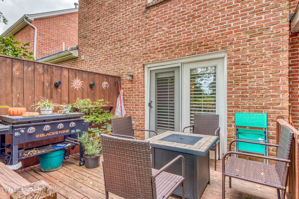 Photo #2: 817 Wayne Ave Avenue