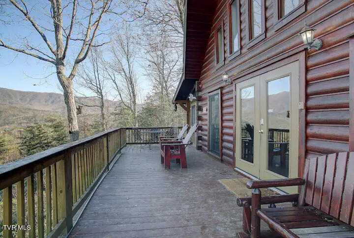 Photo #30: 3831 Glenview Way