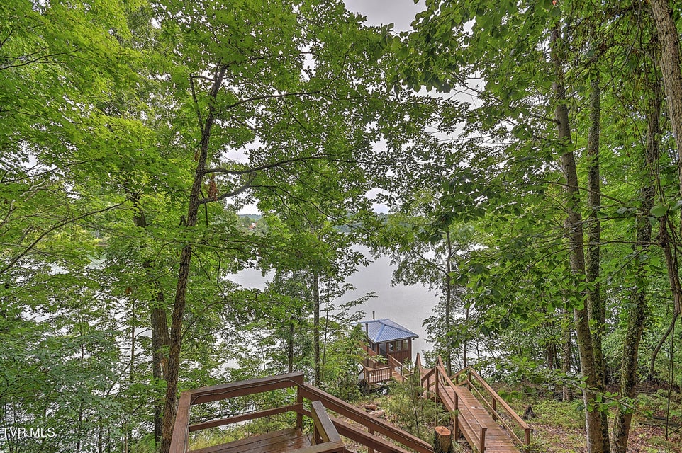 Photo #66: 490 Hideaway Farm Road