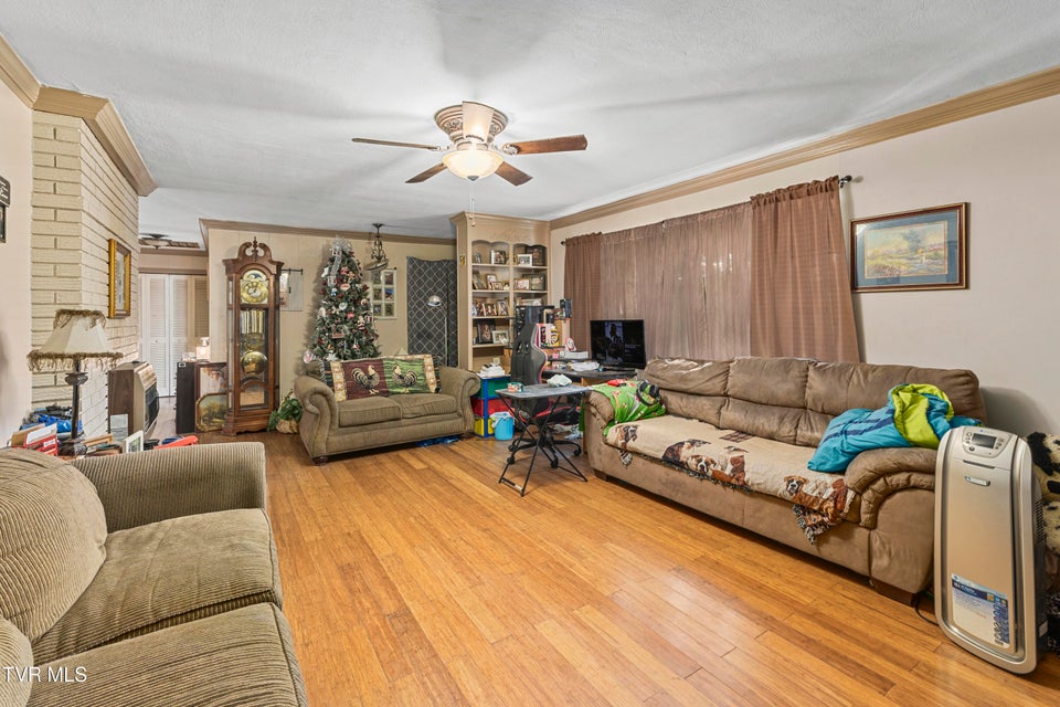 Photo #11: 720 Holly Ave