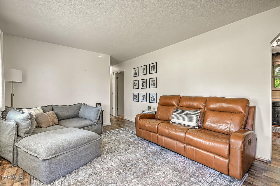 Photo #5: 941 Ragle Street