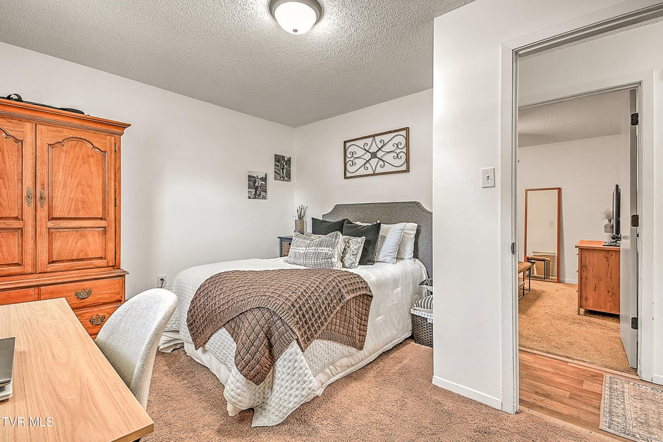 Photo #20: 941 Ragle Street