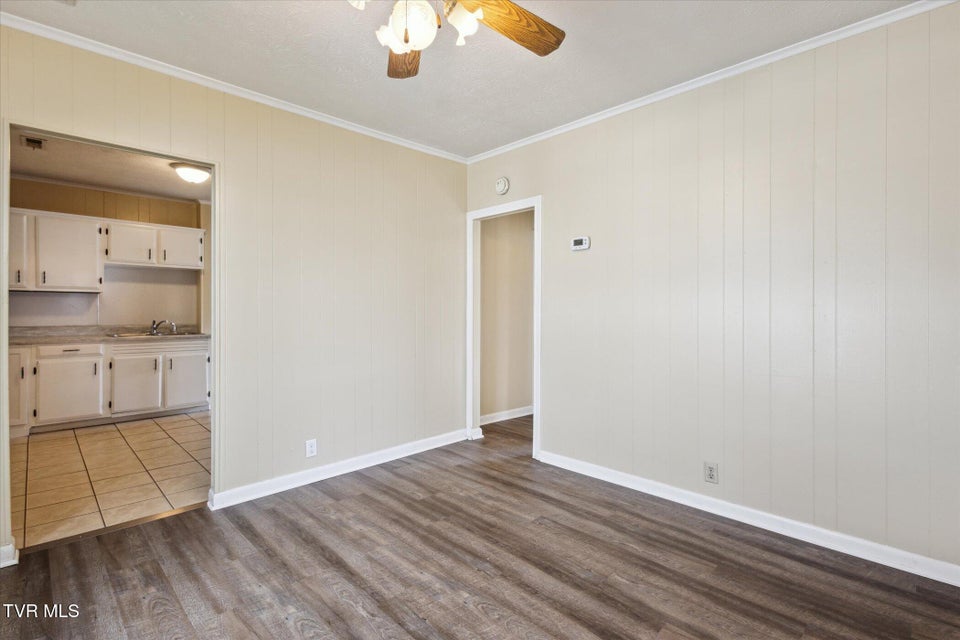Photo #11: 1449 Sevier Avenue