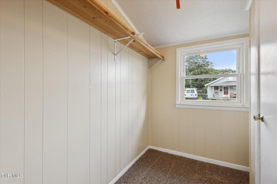 Photo #14: 1449 Sevier Avenue