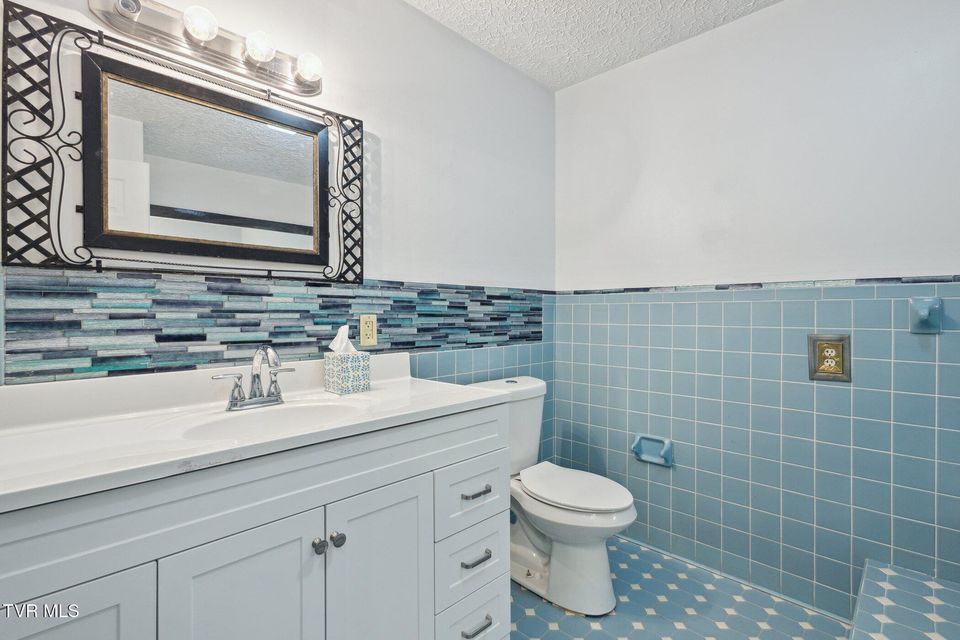 Photo #13: 18134 Cleveland Road
