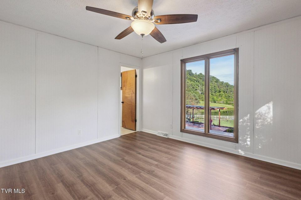 Photo #12: 18134 Cleveland Road