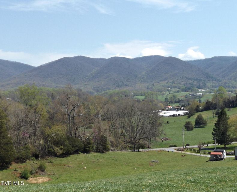 Photo #2: 855 Willow Springs Road
