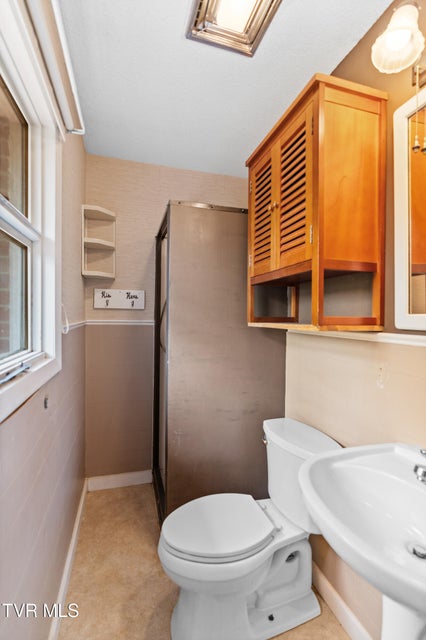 Photo #17: 1405 Brentwood Drive