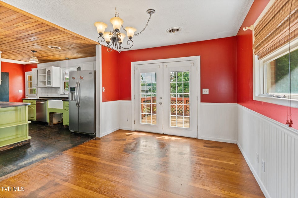 Photo #5: 1405 Brentwood Drive