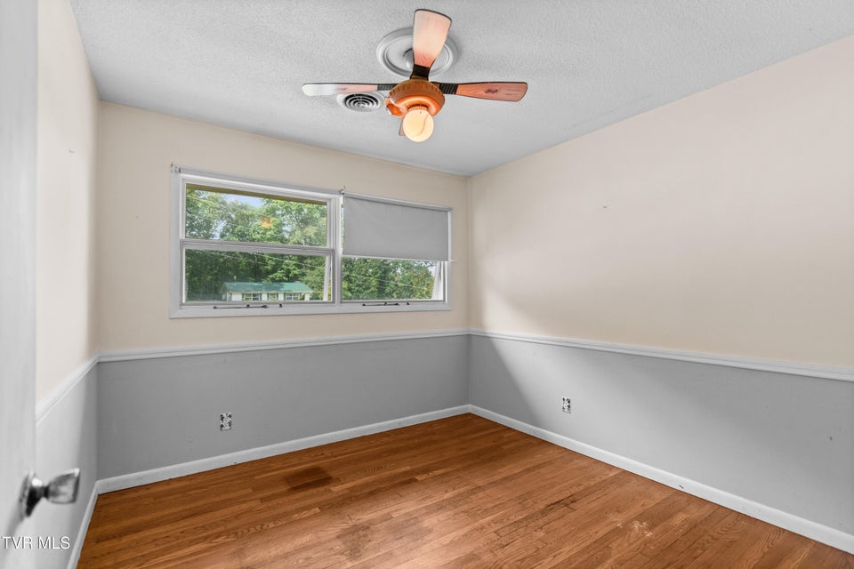 Photo #12: 1405 Brentwood Drive