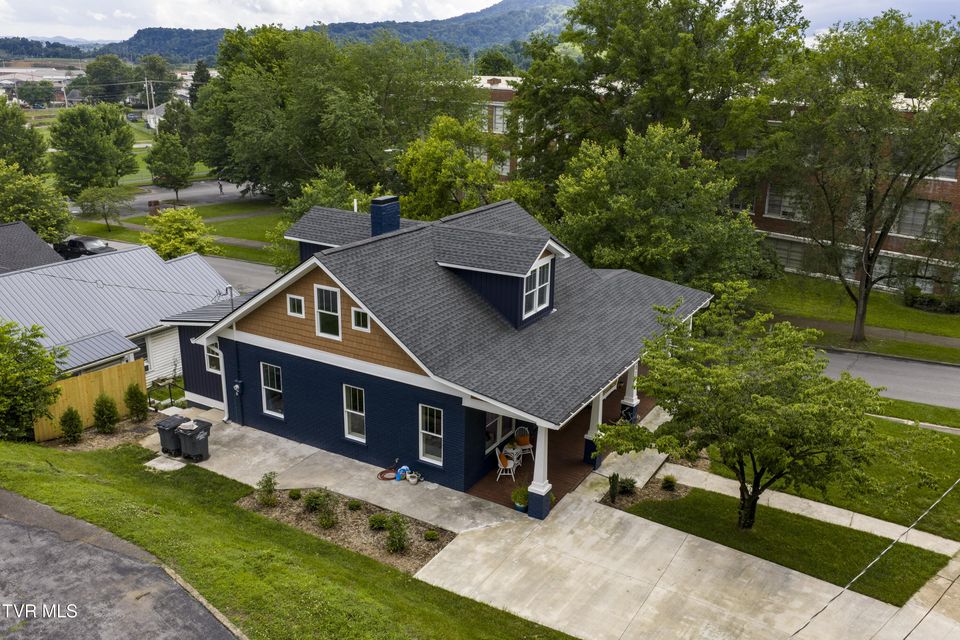 Photo #14: 801 Watauga Street