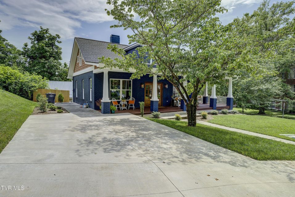 Photo #6: 801 Watauga Street