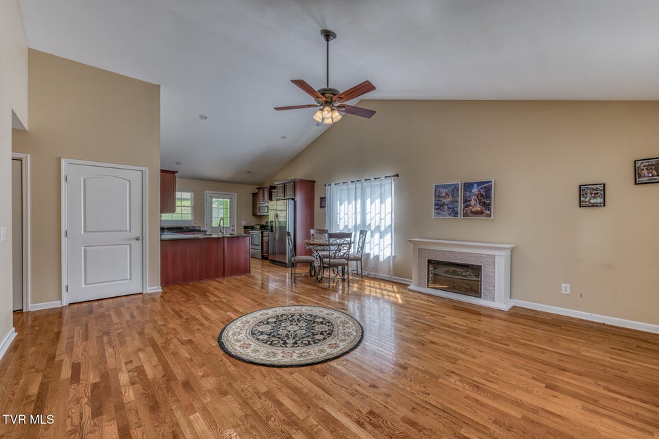 Photo #8: 250 Bradford Lane