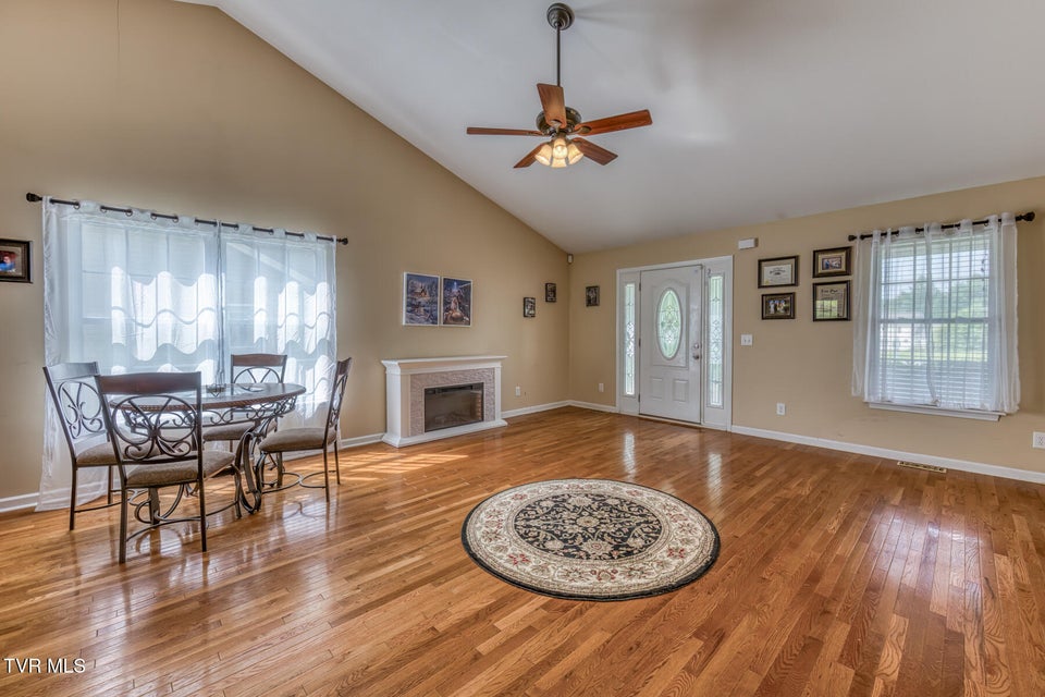 Photo #9: 250 Bradford Lane