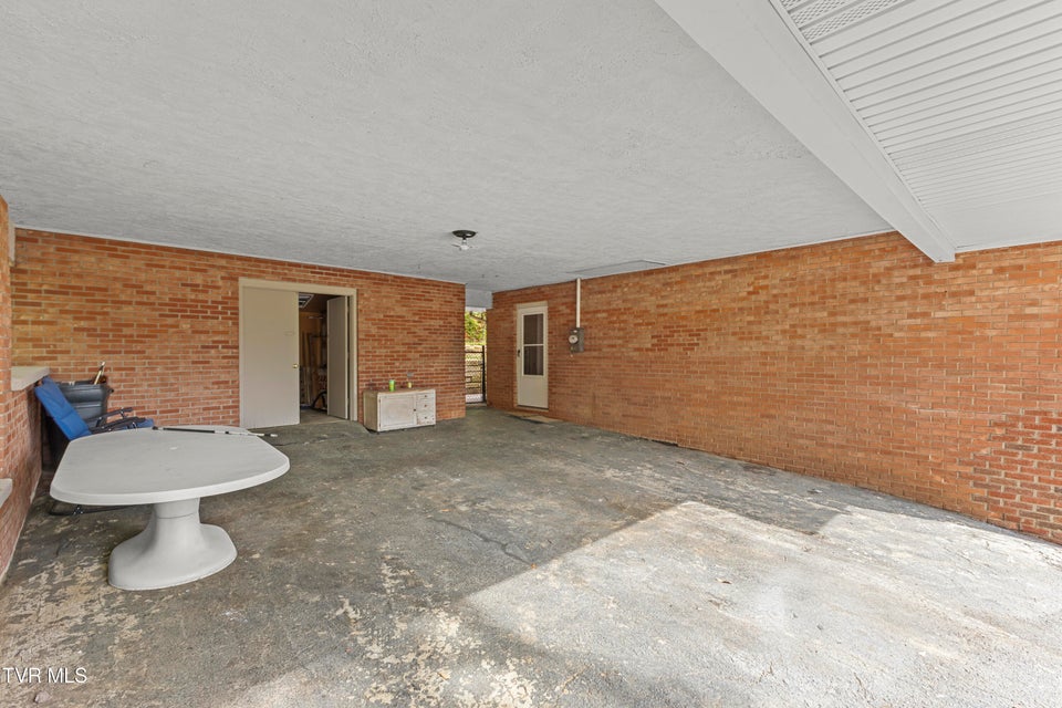 Photo #5: 720 Holly Ave