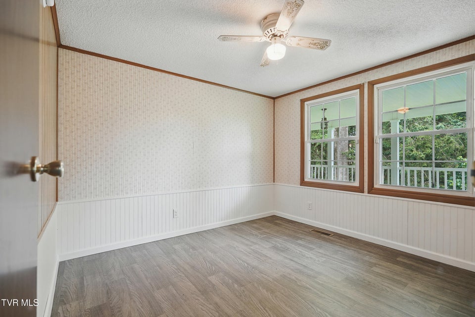 Photo #14: 271 Anderson Street