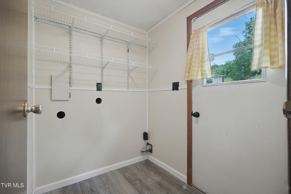 Photo #12: 271 Anderson Street