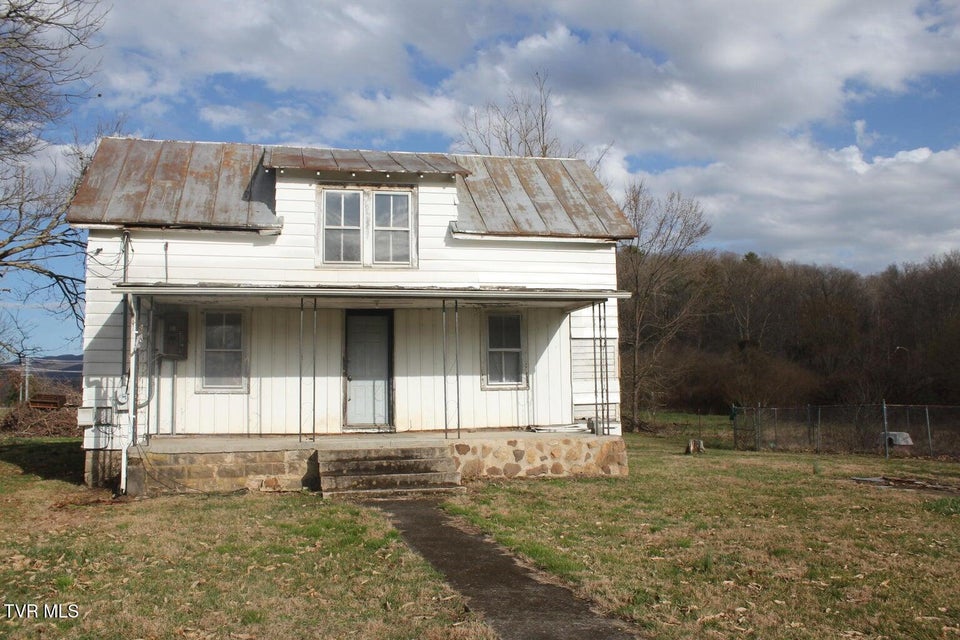 Photo #6: 1582 Blue Springs Road