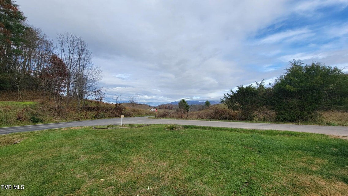 Photo #17: 2079 Jenkins Hollow Road