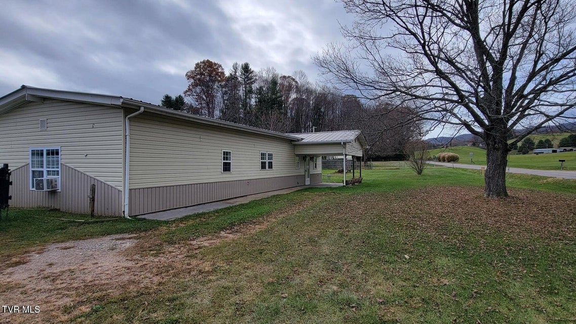 Photo #18: 2079 Jenkins Hollow Road