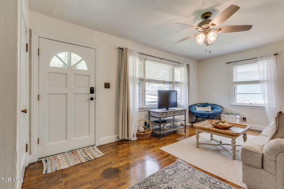 Photo #5: 49 24th Street