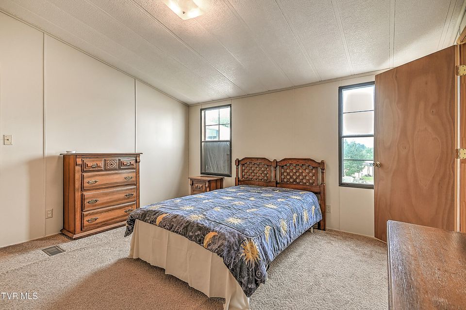 Photo #26: 728 Weems Chapel Road