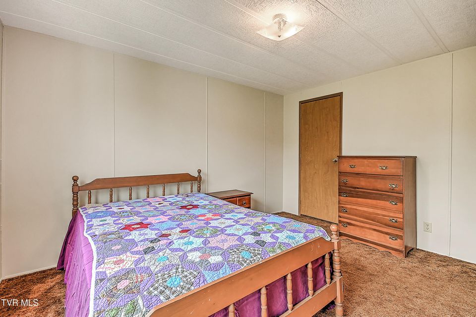 Photo #43: 728 Weems Chapel Road