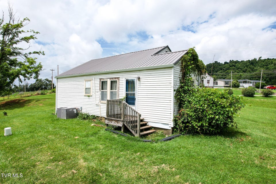 Photo #21: 4320 Kingsport Highway