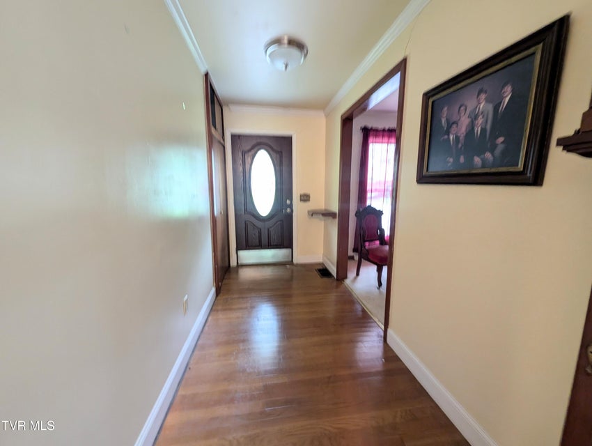 Photo #18: 427 Hagan Avenue