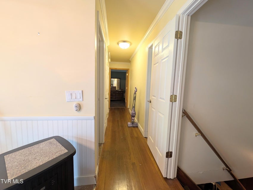 Photo #19: 427 Hagan Avenue