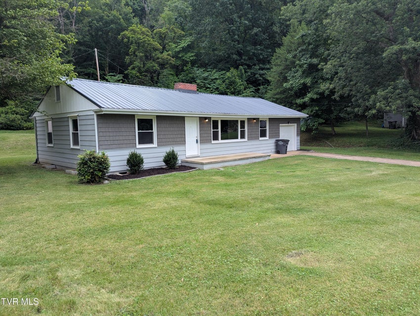 Photo #22: 2324 Inglewood Drive