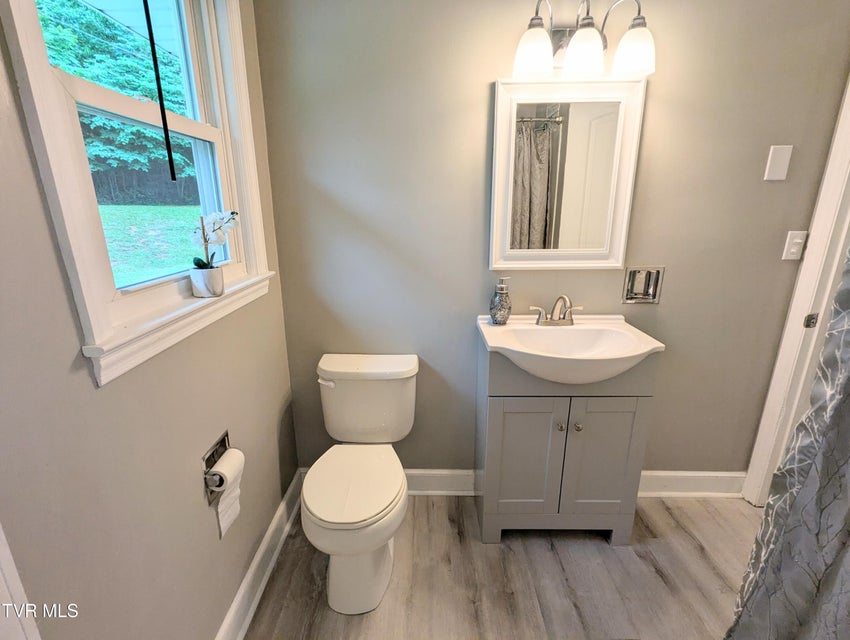Photo #16: 2324 Inglewood Drive