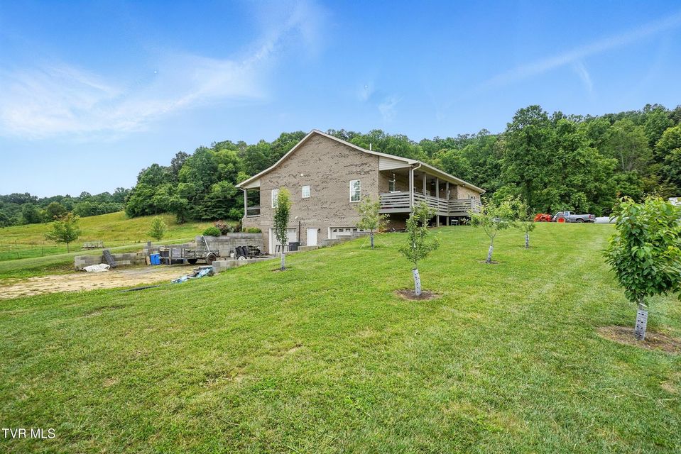 Photo #37: 351 Winegar Hollow Road