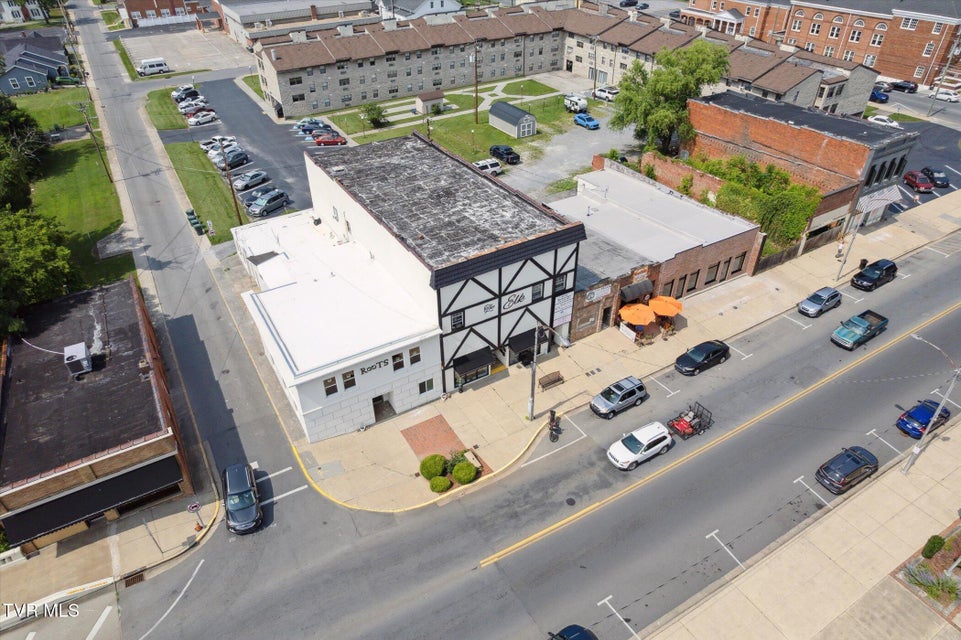 Photo #42: 707 Elk Avenue