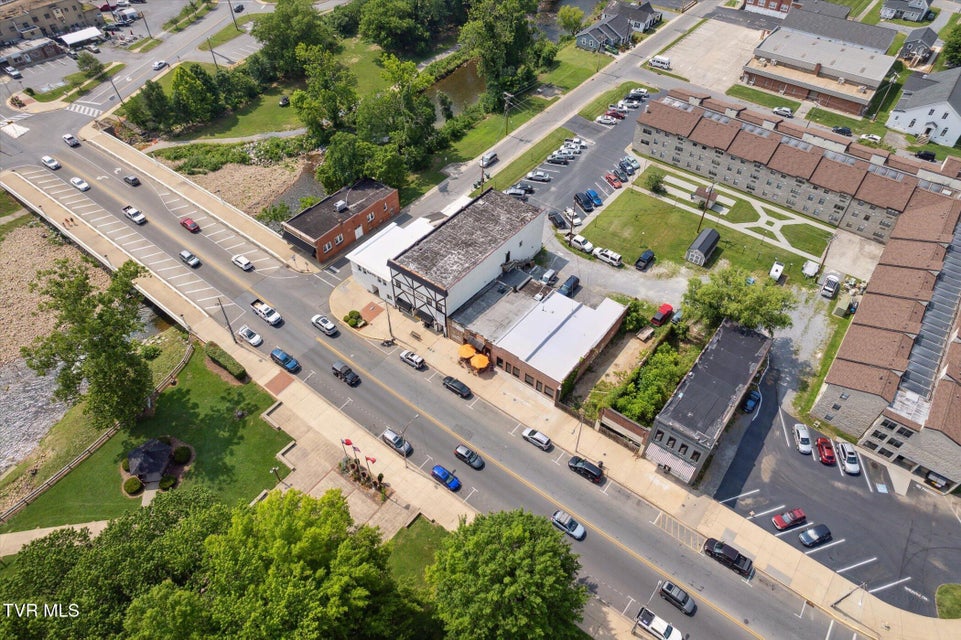 Photo #44: 707 Elk Avenue
