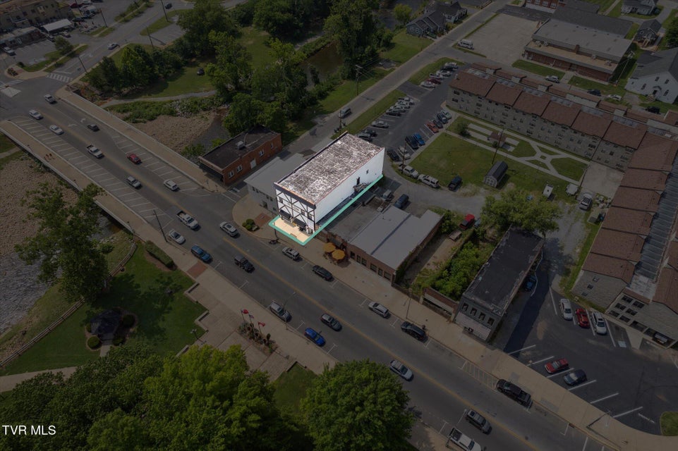 Photo #52: 707 Elk Avenue