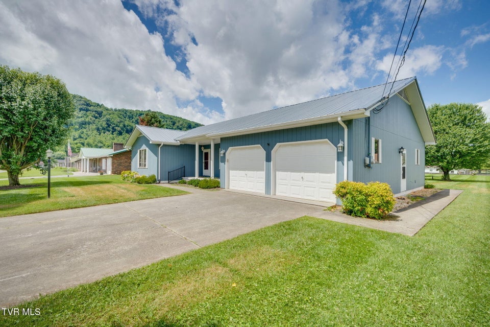 Photo #2: 190 Mayfield Drive