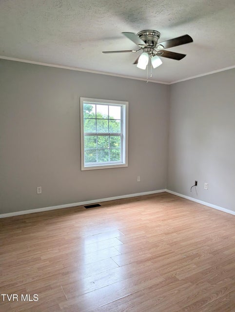 Photo #23: 950 Kingsport Highway