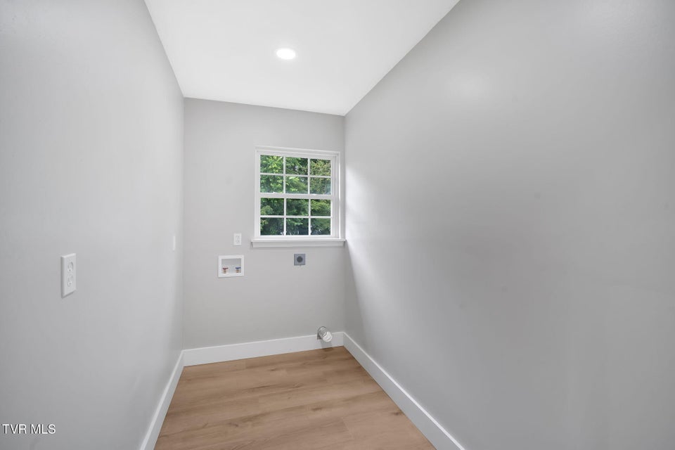 Photo #10: 126 Hughes Street