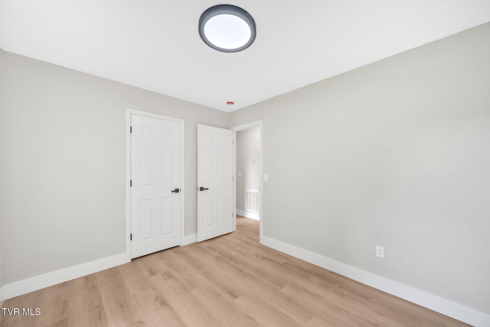 Photo #13: 126 Hughes Street