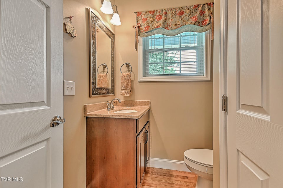 Photo #12: 5000 Aberlea Place