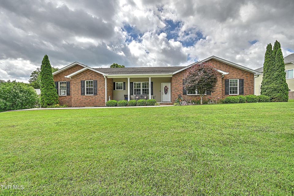 Photo #2: 5000 Aberlea Place