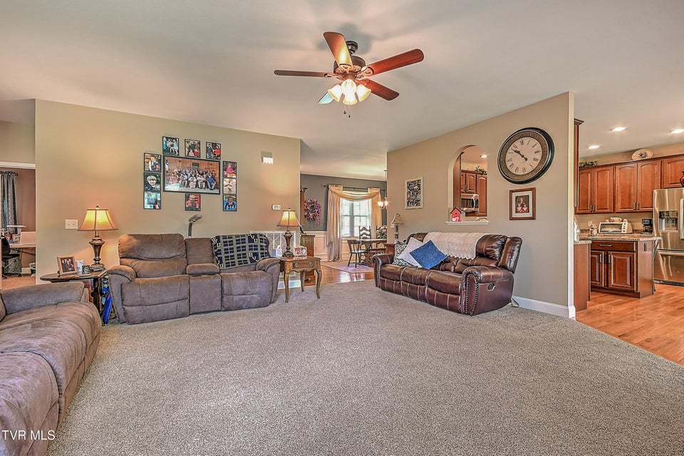 Photo #26: 5000 Aberlea Place