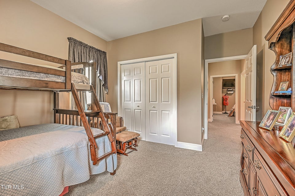 Photo #29: 5000 Aberlea Place