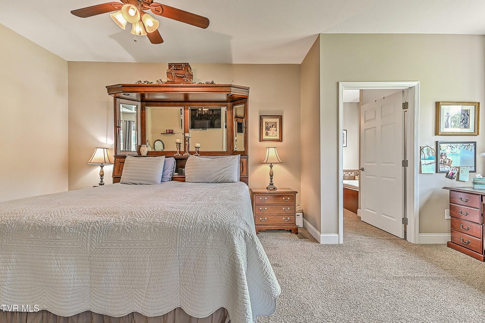 Photo #36: 5000 Aberlea Place