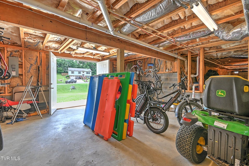 Photo #52: 5000 Aberlea Place