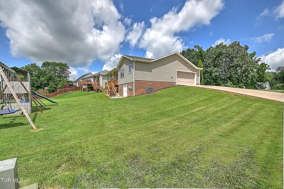 Photo #62: 5000 Aberlea Place