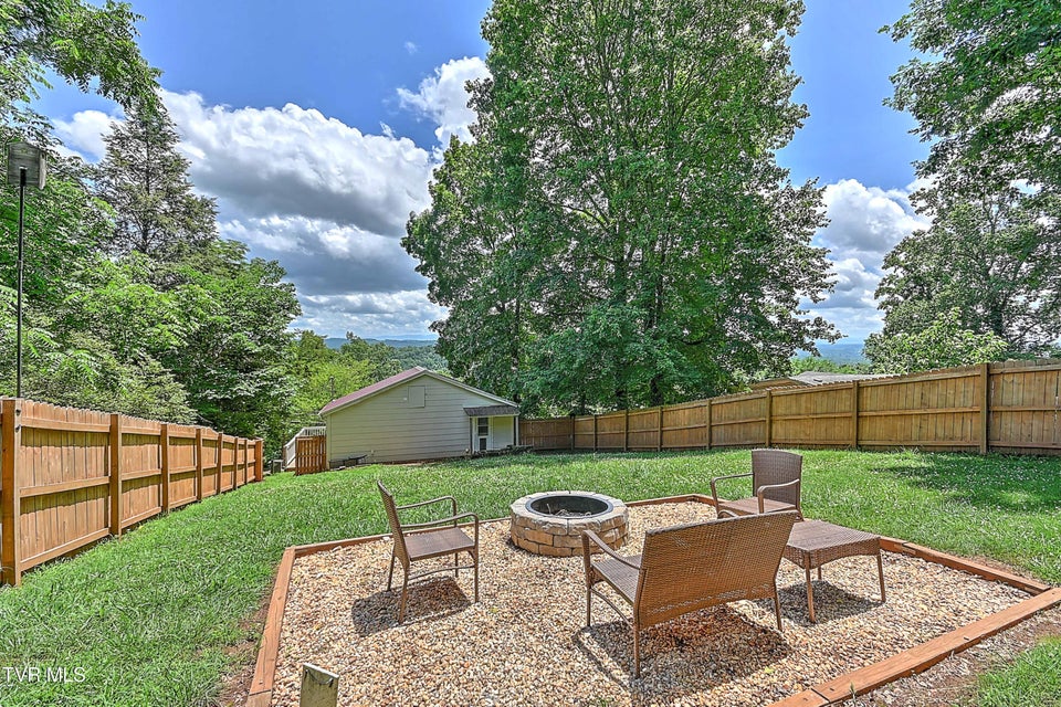 Photo #11: 1259 Ridgecrest Avenue