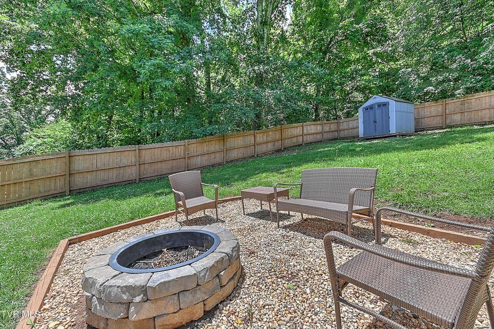 Photo #13: 1259 Ridgecrest Avenue