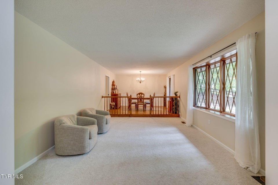 Photo #21: 4035 Lakewood Drive